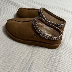 Womens Ugg Tasman / size 7